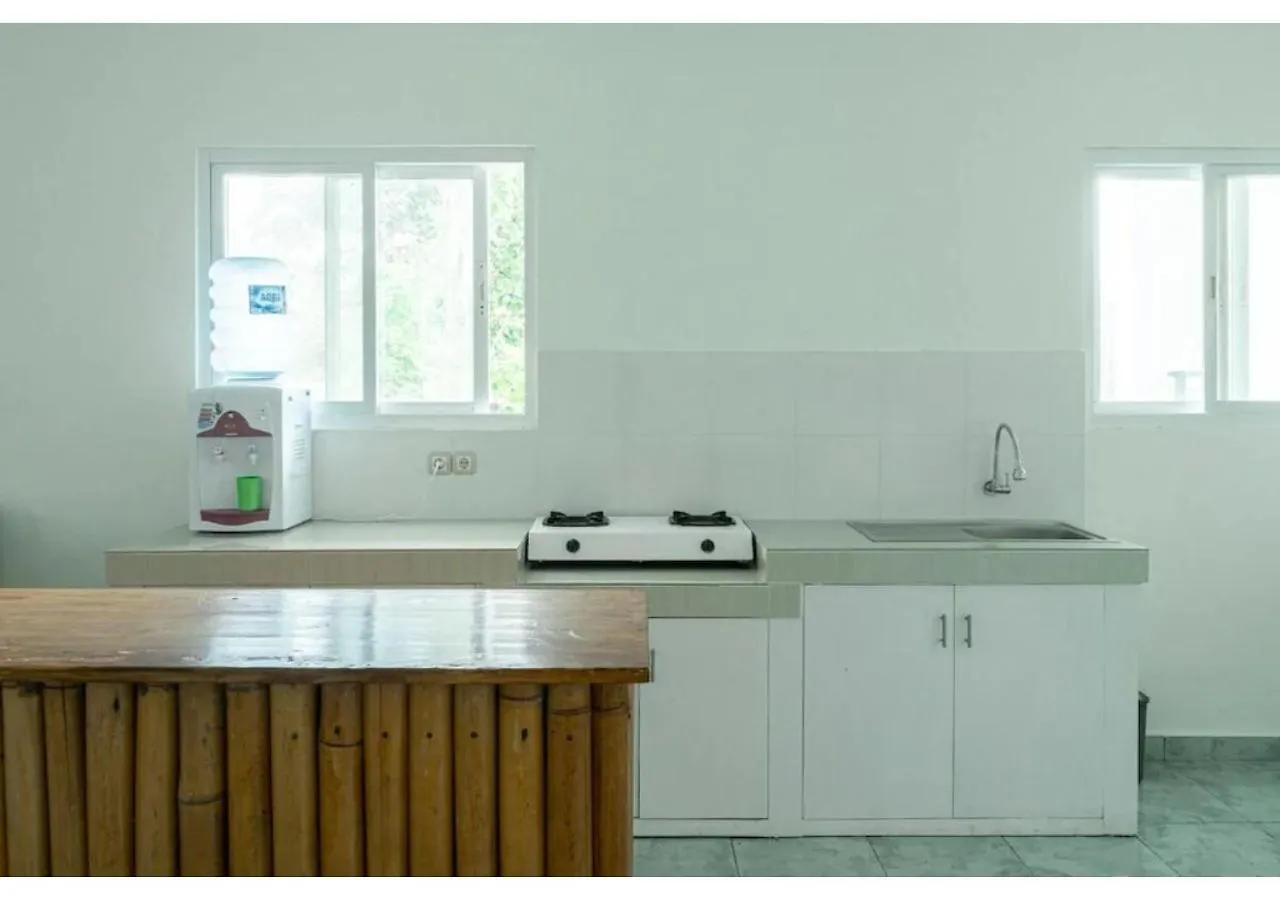 New Mandurah Homestay Canggu  Guest house Canggu (Bali)