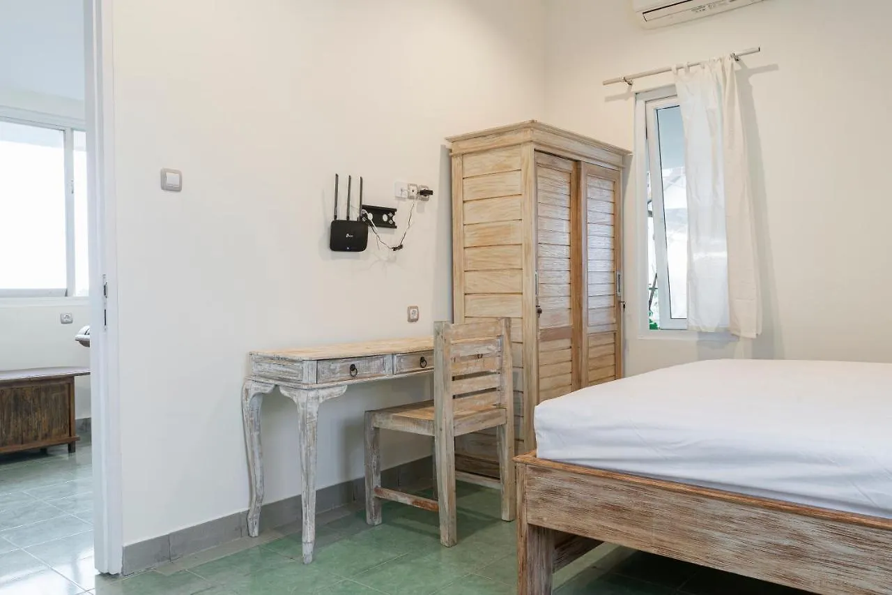 New Mandurah Homestay Canggu  Guest house